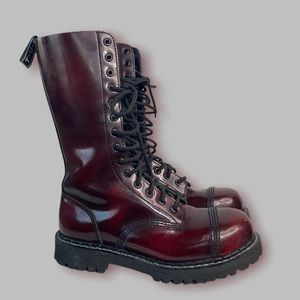 maroon boots men